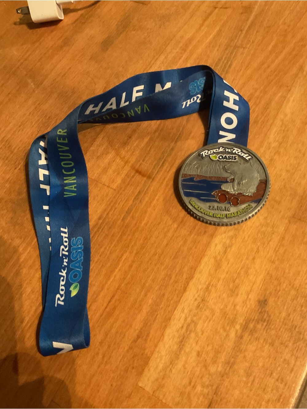 Rock 'n' Roll oasis Vancouver Half Marathon Medal with neck Ribbon
